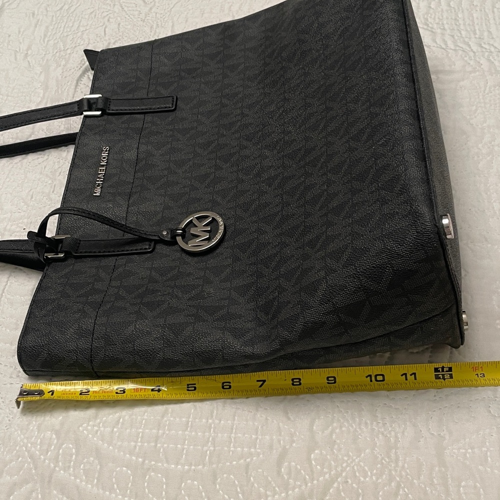 Michael KORS Tote Shoulder Bag from JET SET Collection Excellent Collection - Picture 16 of 17